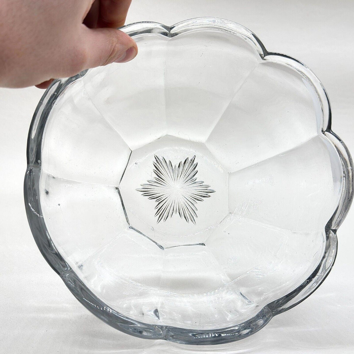 Clear Glass Serving Bowl 22 cm