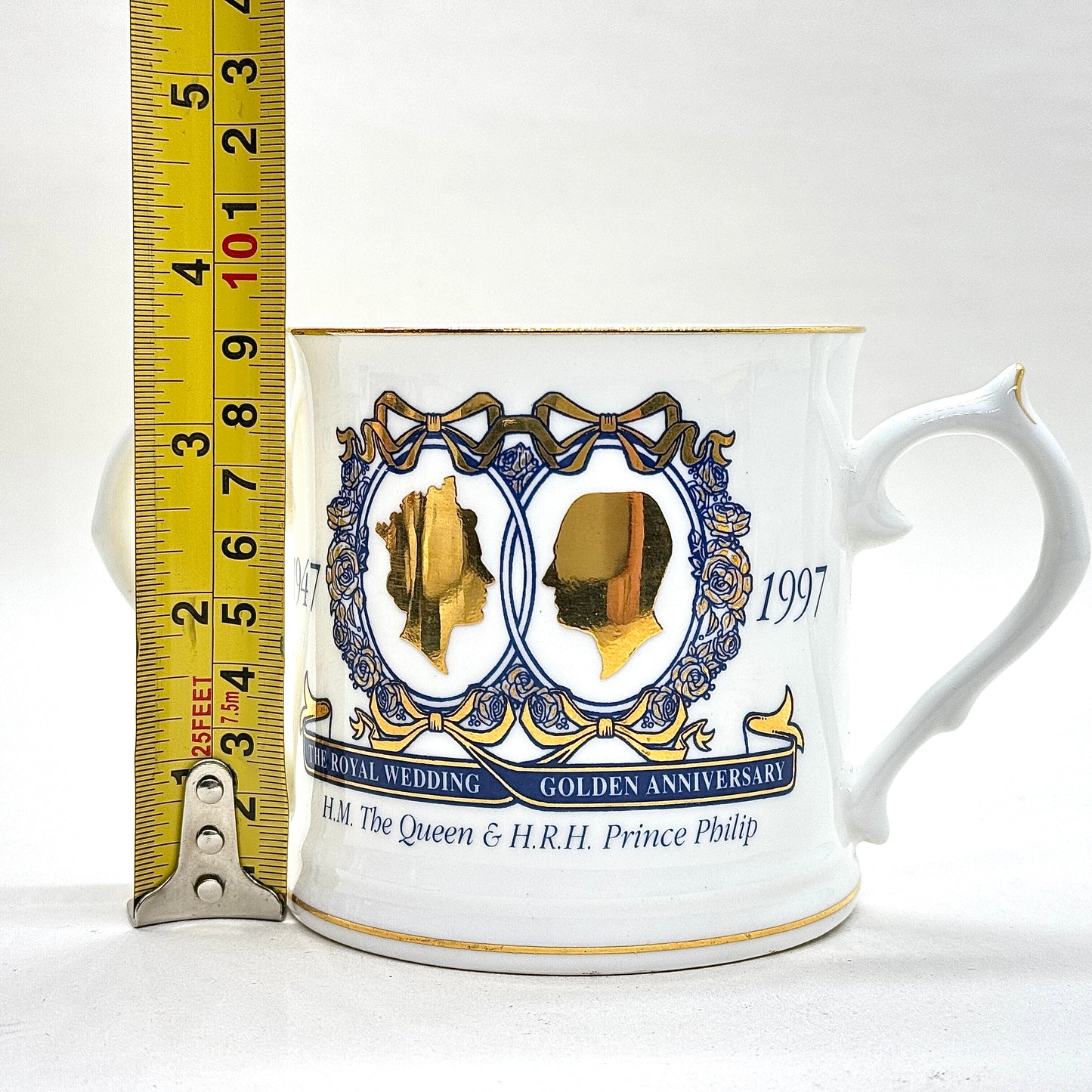 The Golden Wedding Anniversary 1997 Queen Elizabeth II Prince Philip Berkshire Mug