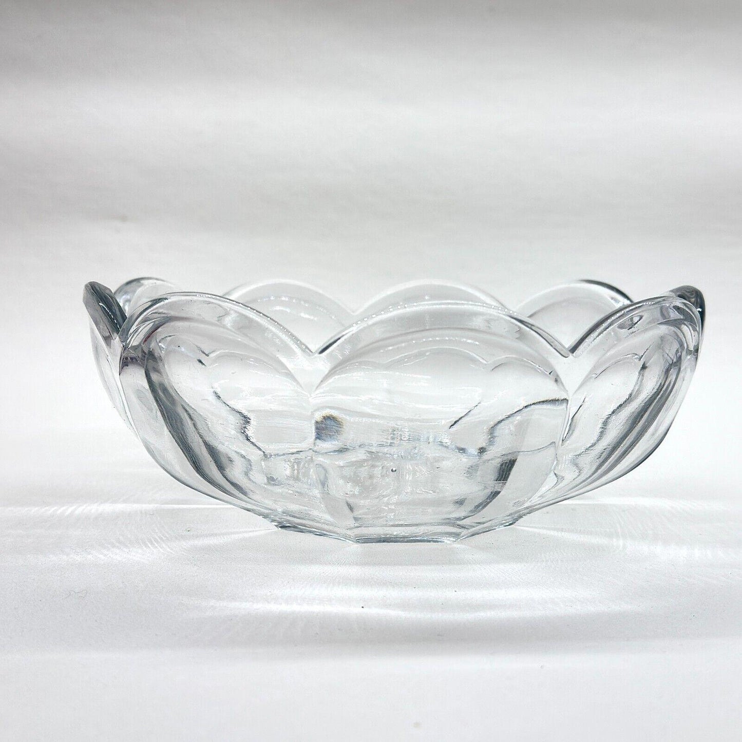 Clear Glass Serving Bowl 22 cm